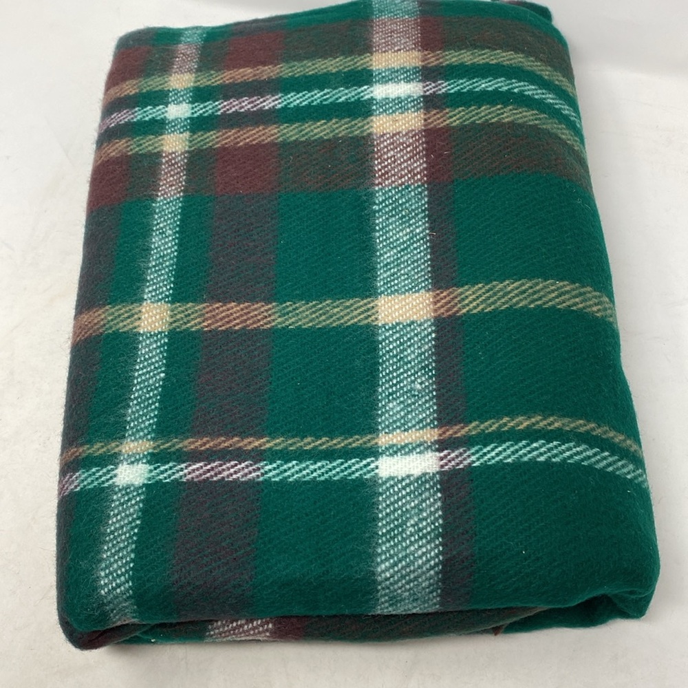 Vintage Faribo Faribat Explorer Pack A Robe Plaid Stadium